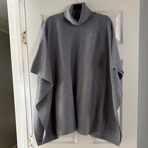 Elegant Gray Women's Poncho